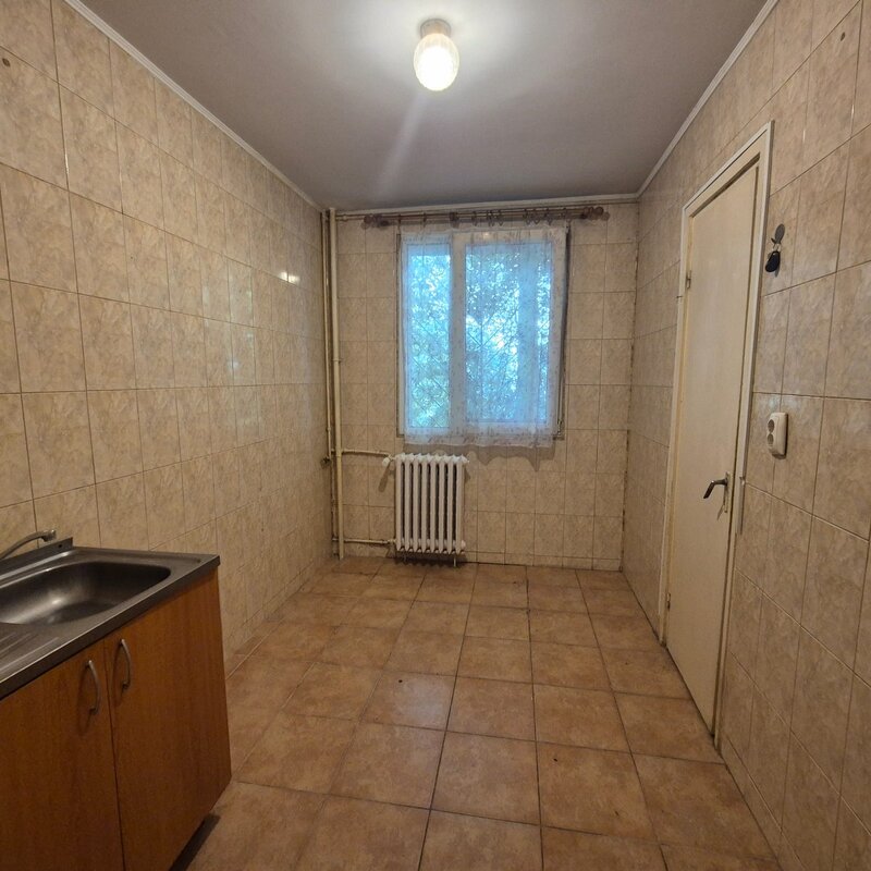 Berceni, Straja
